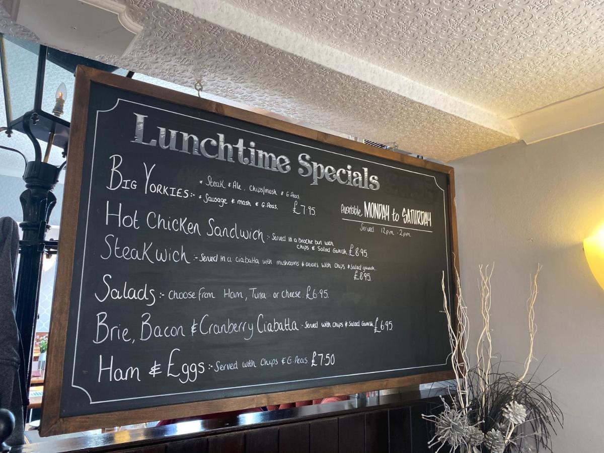 The Whistle And Flute Hotel Barnetby le Wold ภายนอก รูปภาพ